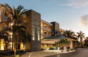 Spark by Hilton Sarasota Siesta Key Gateway