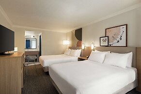 Spark by Hilton Sarasota Siesta Key Gateway