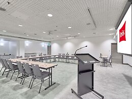 ibis Perth