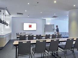 ibis Perth