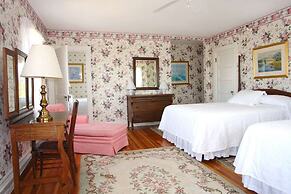 The Colony Hotel