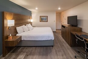 Best Western Plus Clocktower Inn