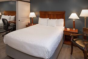 Best Western Plus Clocktower Inn