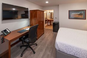 Best Western Plus Clocktower Inn