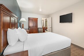 Best Western Plus Clocktower Inn