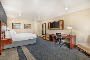 Best Western Plus Clocktower Inn