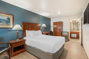 Best Western Plus Clocktower Inn
