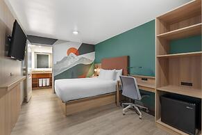 Best Western Plus Clocktower Inn