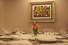 Hotel Rainha D. Amelia, Arts & Leisure