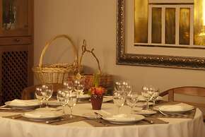 Hotel Rainha D. Amelia, Arts & Leisure