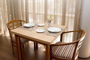 Hotel Rainha D. Amelia, Arts & Leisure