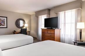 Drury Plaza Hotel Broadview - Wichita