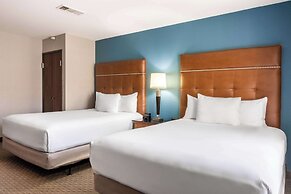 Drury Plaza Hotel Broadview - Wichita