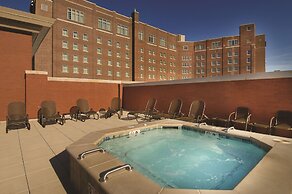 Drury Plaza Hotel Broadview - Wichita