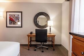 Drury Plaza Hotel Broadview - Wichita