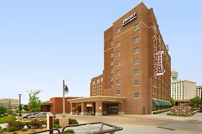 Drury Plaza Hotel Broadview - Wichita