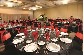 Drury Plaza Hotel Broadview - Wichita