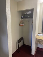 Howard Johnson by Wyndham Orlando/International Drive