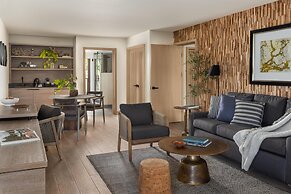 Casa Mani Resort Napa Valley, Curio Collection by Hilton