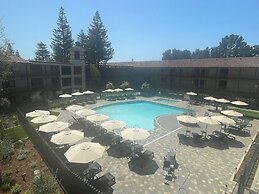 Embassy Suites by Hilton Napa Valley