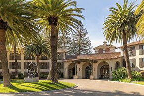 Casa Mani Resort Napa Valley, Curio Collection by Hilton