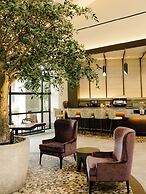 Casa Mani Resort Napa Valley, Curio Collection by Hilton