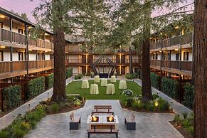 Casa Mani Resort Napa Valley, Curio Collection by Hilton