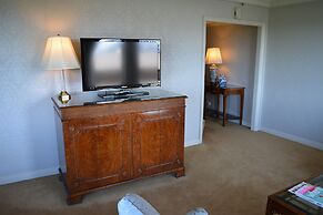 Sir Stamford At Circular Quay