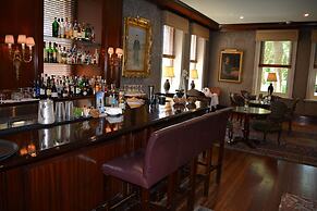 Sir Stamford At Circular Quay