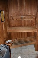 Sir Stamford At Circular Quay