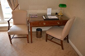 Sir Stamford At Circular Quay