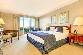 Sir Stamford At Circular Quay