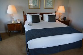 Sir Stamford At Circular Quay