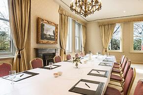 Sir Stamford At Circular Quay