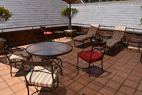 Sir Stamford At Circular Quay