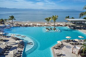 Marriott Puerto Vallarta Resort & Spa
