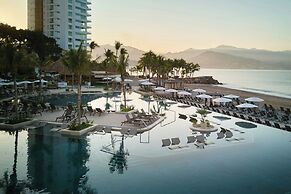 Marriott Puerto Vallarta Resort & Spa