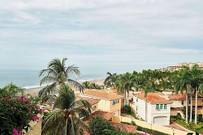 Marriott Puerto Vallarta Resort & Spa