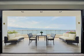 Marriott Puerto Vallarta Resort & Spa