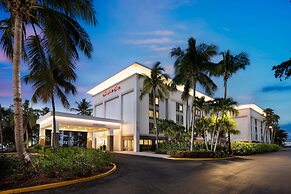 Hampton Inn Naples Central