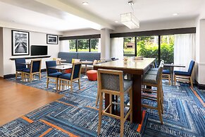 Hampton Inn Naples Central