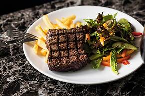 Holiday Inn Sydney Potts Point by IHG