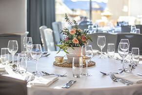 Holiday Inn Sydney Potts Point by IHG