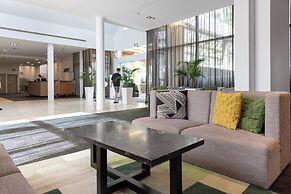 Holiday Inn Sydney Potts Point by IHG