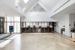 Holiday Inn Sydney Potts Point by IHG