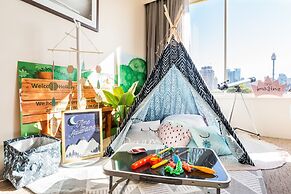 Holiday Inn Sydney Potts Point by IHG