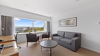 Holiday Inn Sydney Potts Point by IHG