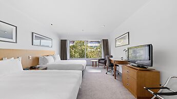 Holiday Inn Sydney Potts Point by IHG