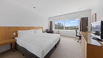 Holiday Inn Sydney Potts Point by IHG