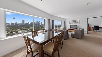 Holiday Inn Sydney Potts Point by IHG